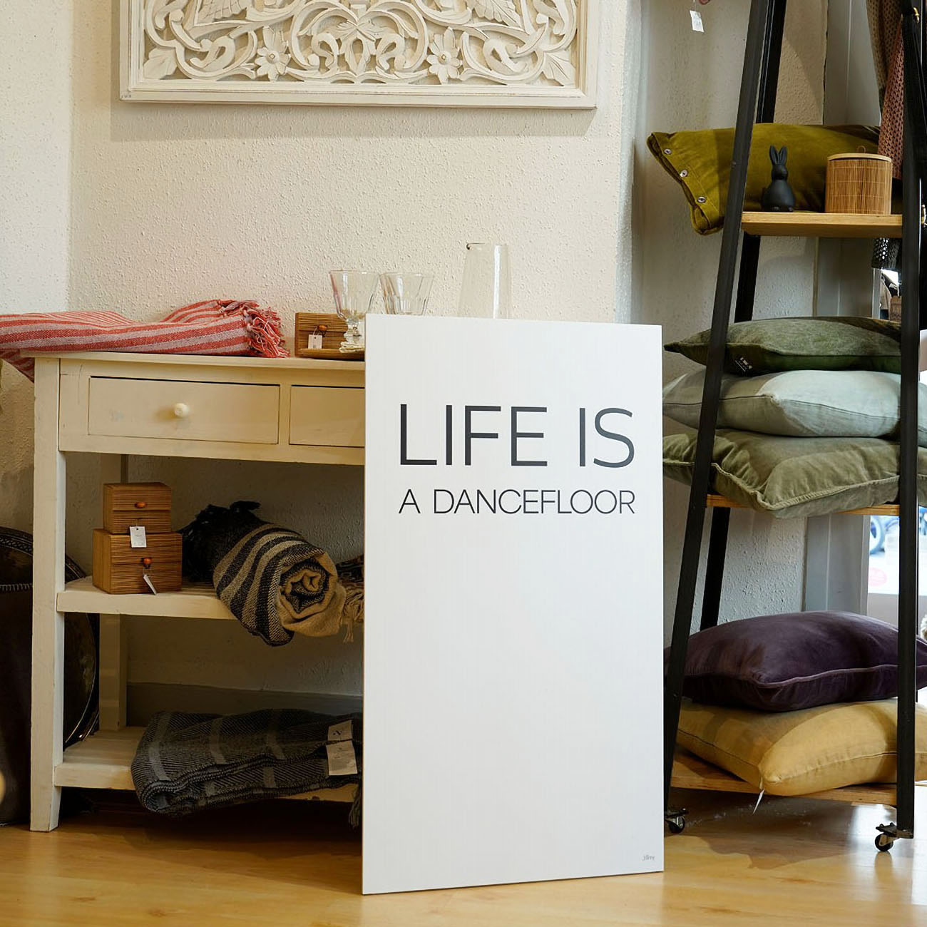 Life is a dancefloor