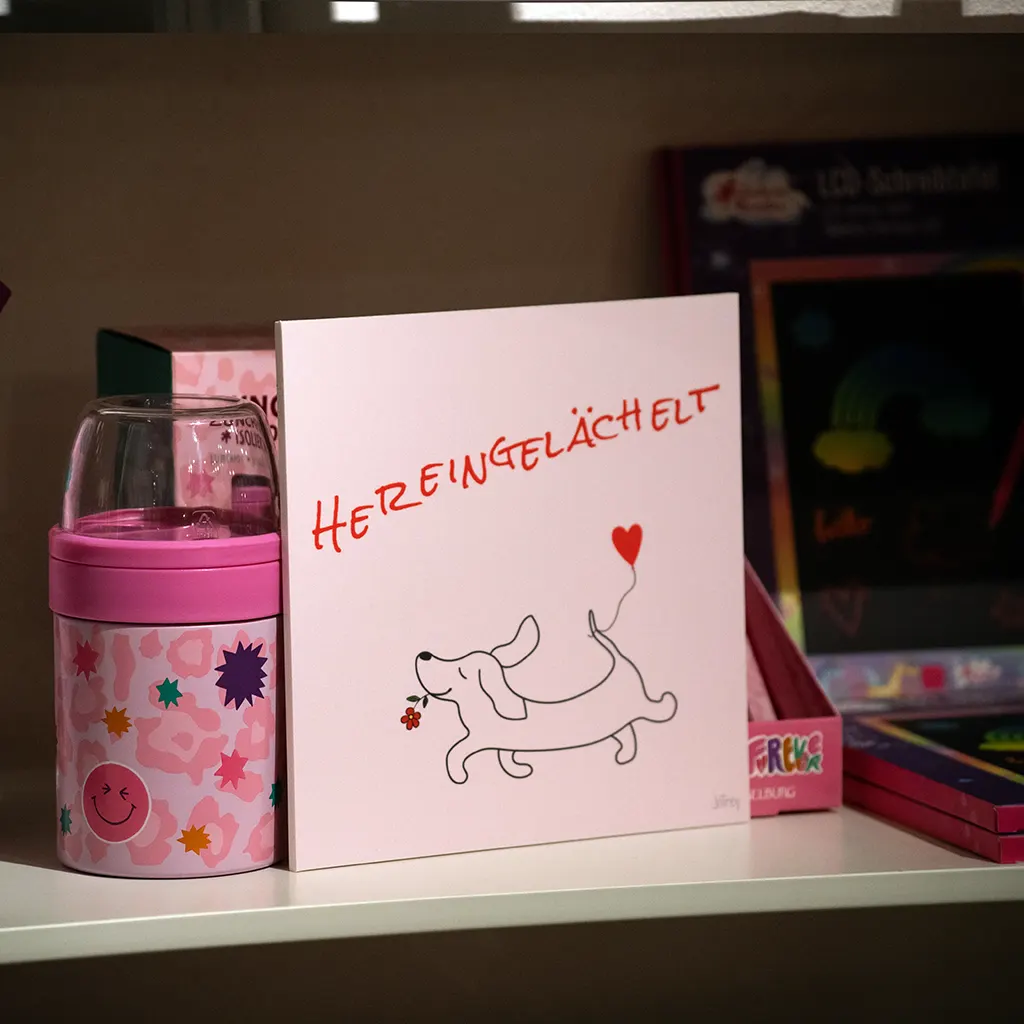 Hereingelächelt